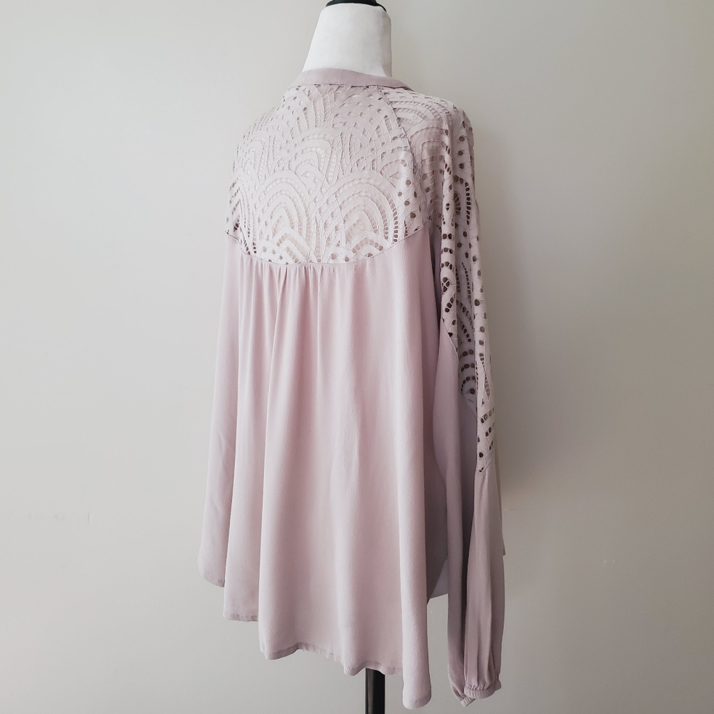 Gentle Fawn Lace Inset Button Down Blouse - Picture 6 of 16